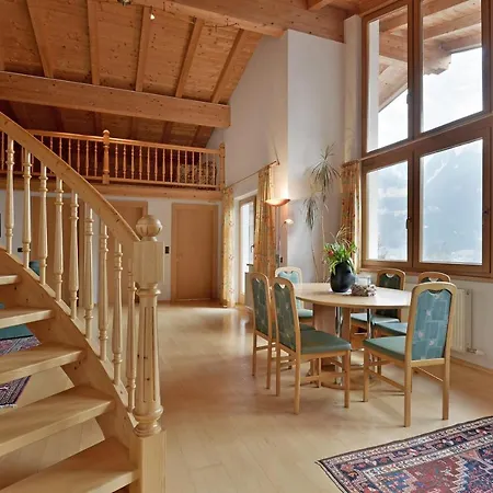 Apartment Appartementhaus Kostenzer Fuegen