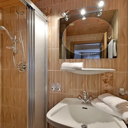 Appartementhaus Kostenzer Appartement Fügen