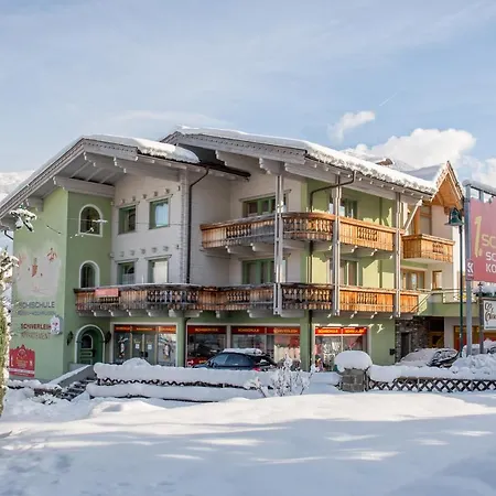 Апартаменты Appartementhaus Kostenzer *