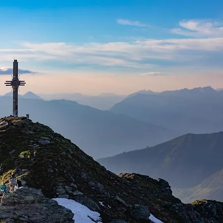 Apartment Appartementhaus Kostenzer Fuegen