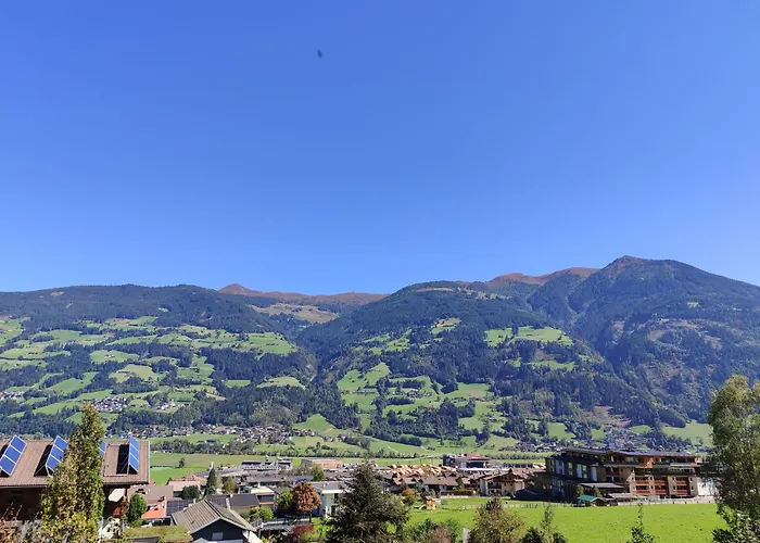 Apartment Appartementhaus Kostenzer Fuegen