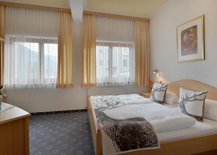 Appartementhaus Kostenzer * フューゲン